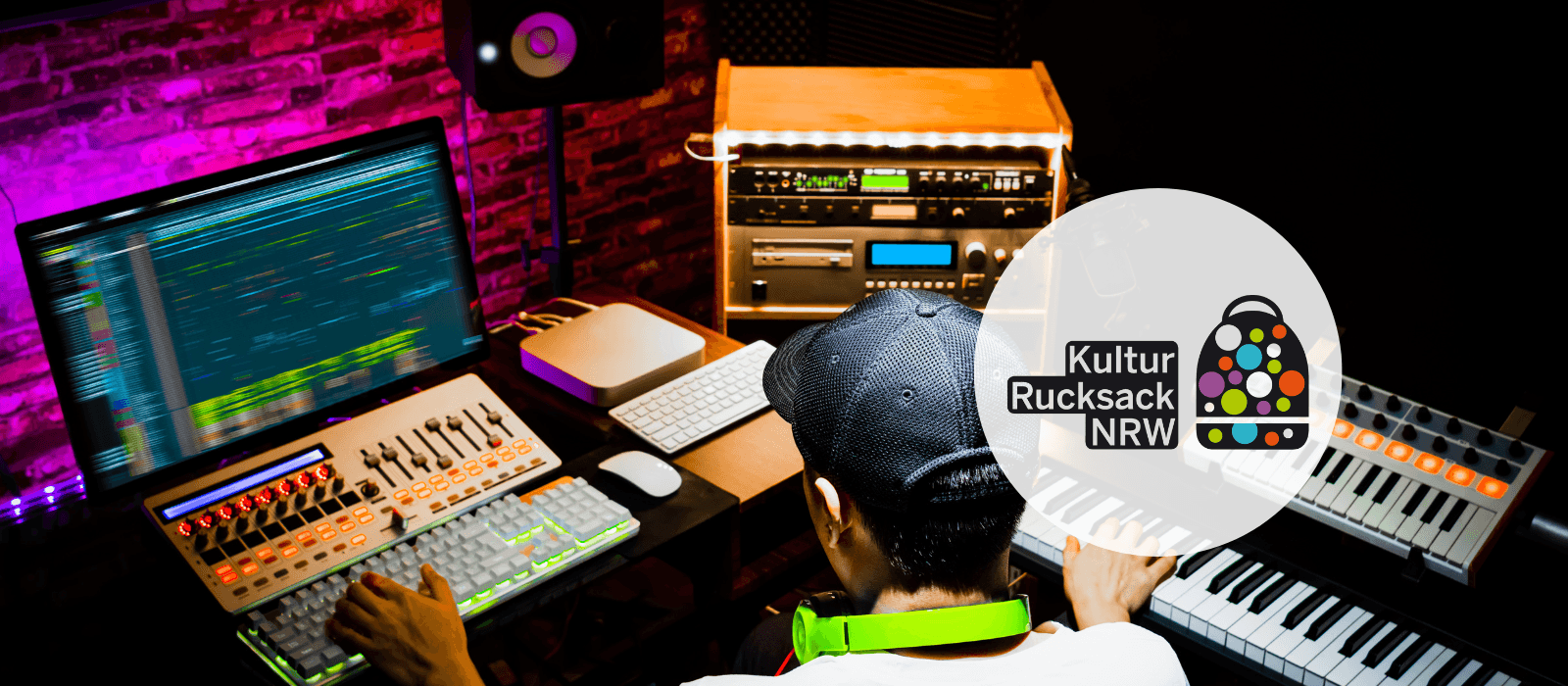 Titelbild für Elektronische Klangwelten - Eine Workshopreihe für Jugendliche (Teil III)